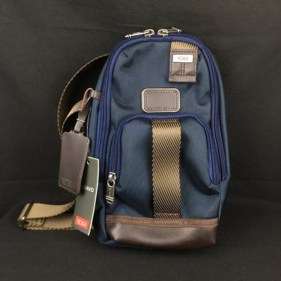 TUMI SLING BAG In blue - Picture 1 of 13